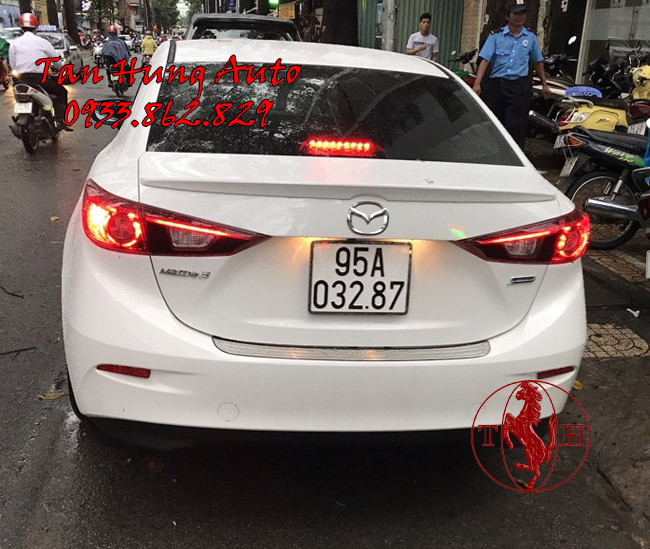 Độ Đèn Hậu Mazda3 2017 Chuyên Nghiệp Tại Tphcm