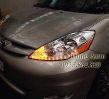 ĐỘ ĐÈN TOYOTA SIENNA CHUYÊN NGHIỆP TẠI TPHCM