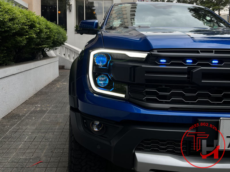 Bộ bi gầm có chế độ mắt quỷ đổi màu thông minh