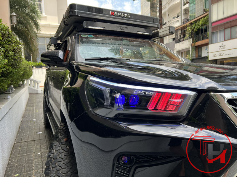 Đèn LED trước sau Toyota Hilux 2016 tăng cường độ sáng gấp nhiều lần